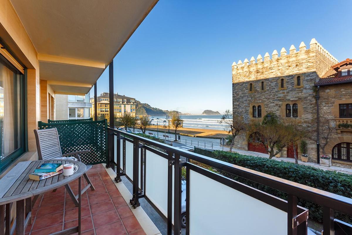 Pension Zarauz Playa Eksteriør billede